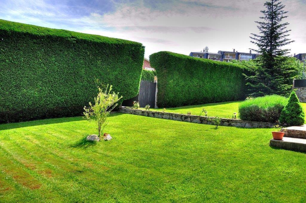 Casa Bellavista Becerril Villa Becerril de la Sierra Bagian luar foto