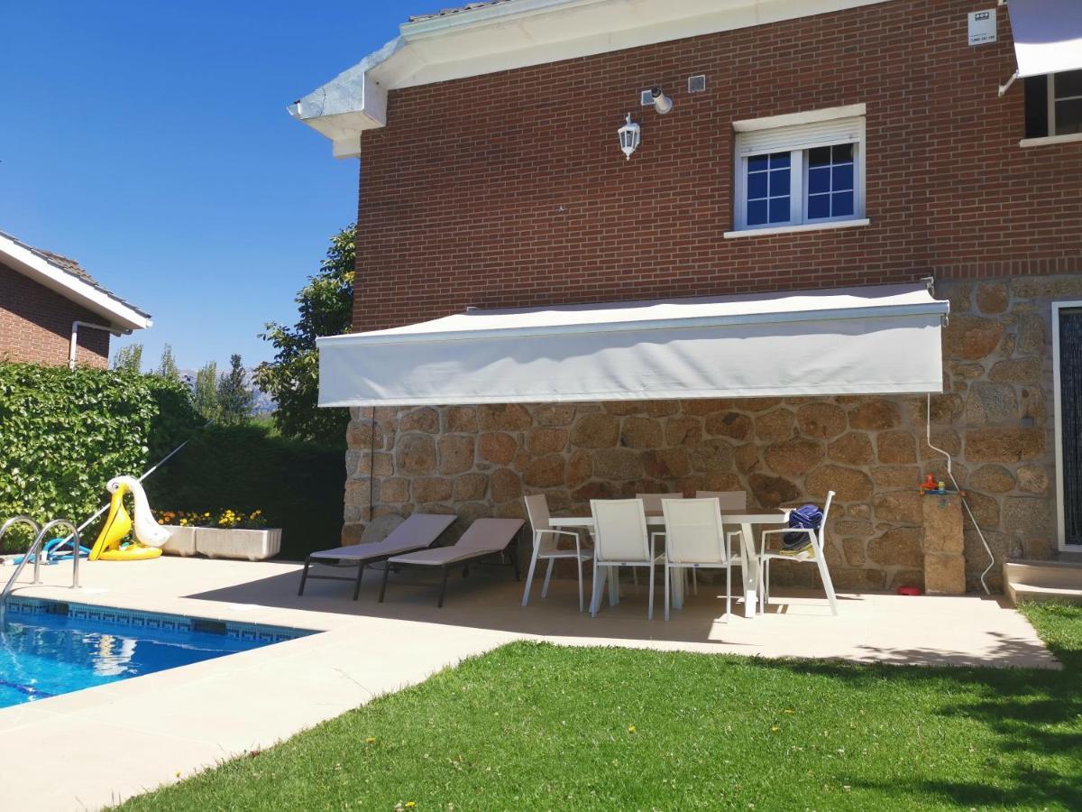 Casa Bellavista Becerril Villa Becerril de la Sierra Bagian luar foto
